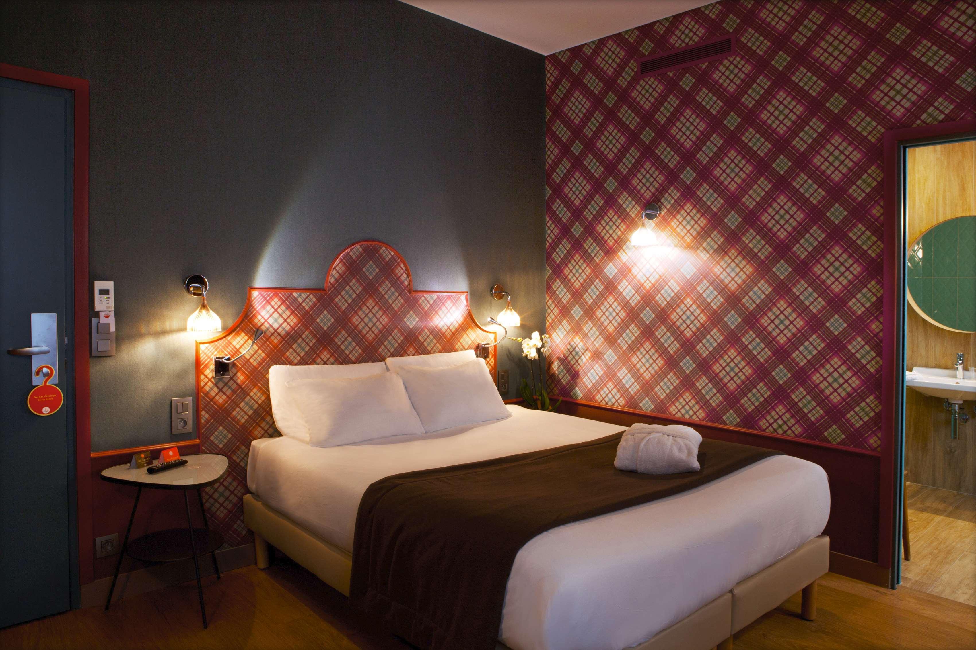 Hotel Boris V. By Happyculture Levallois-Perret Exterior foto