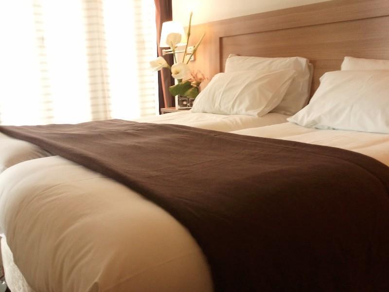 Hotel Boris V. By Happyculture Levallois-Perret Quarto foto